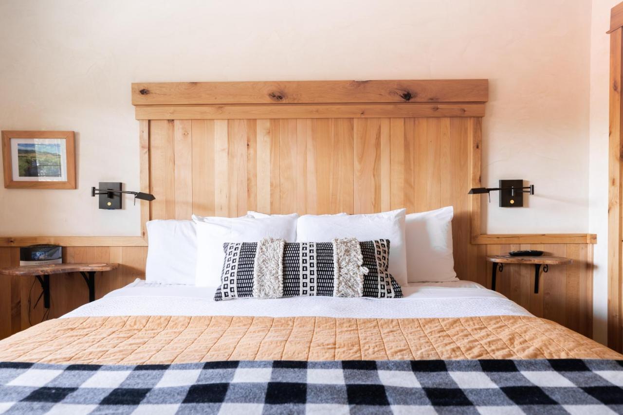 Wall Street Suites Bend Esterno foto