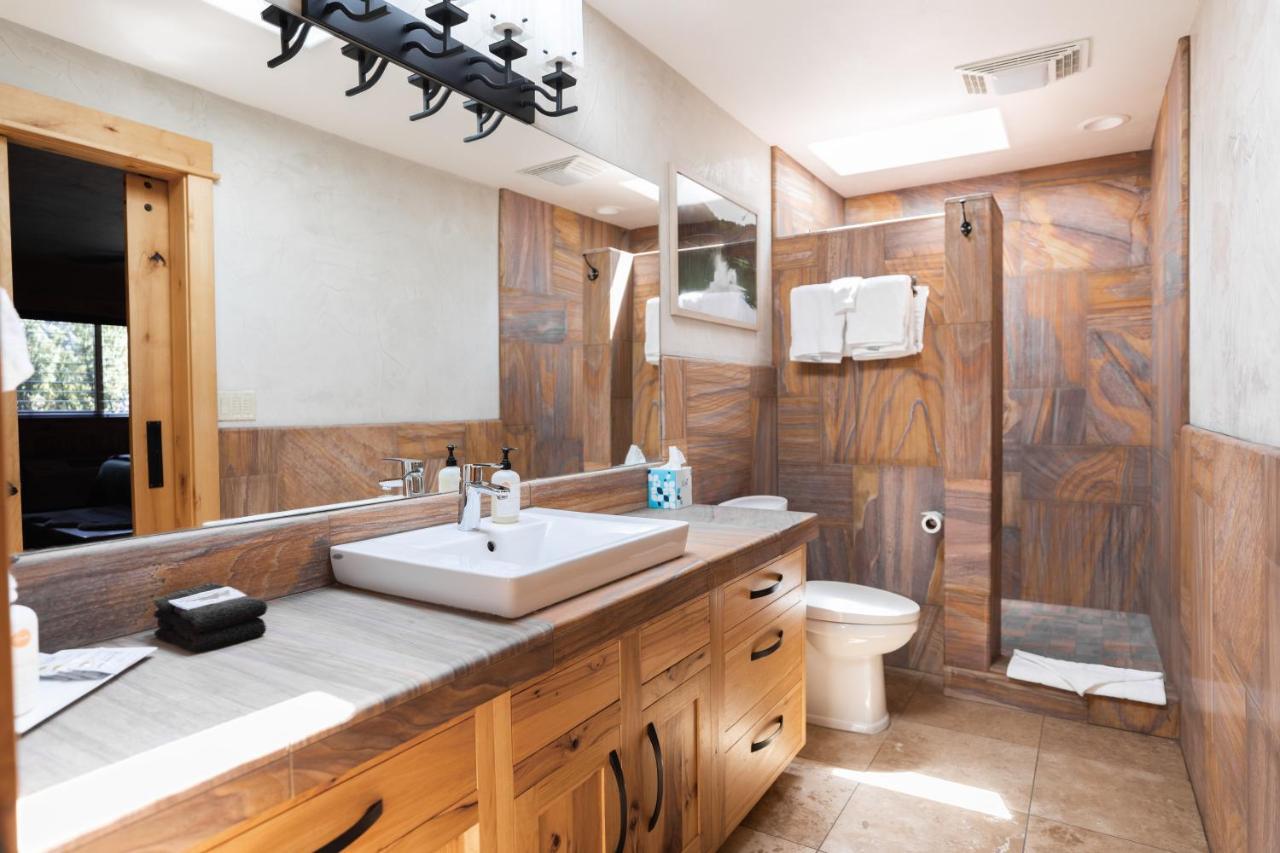 Wall Street Suites Bend Esterno foto