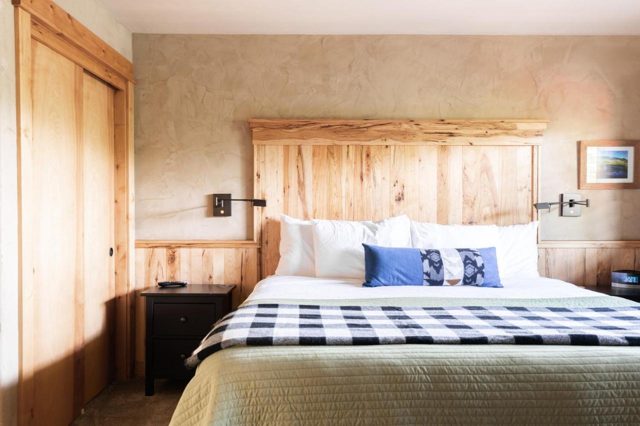 Wall Street Suites Bend Esterno foto