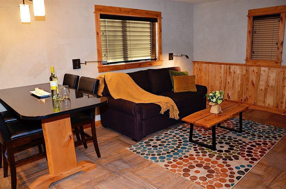Wall Street Suites Bend Esterno foto