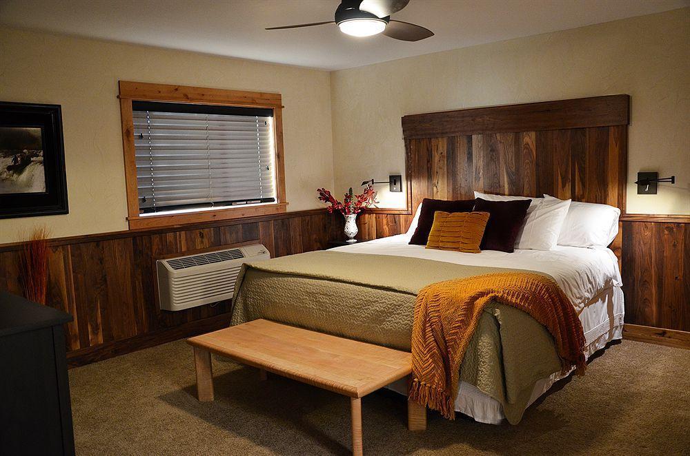 Wall Street Suites Bend Esterno foto
